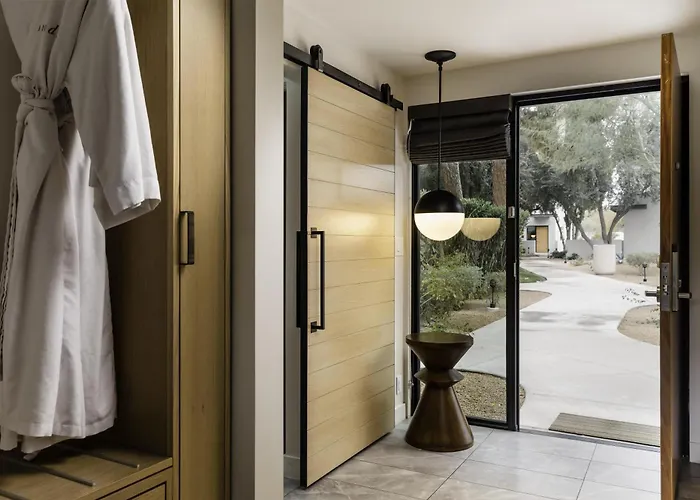 Andaz & Resort 5*