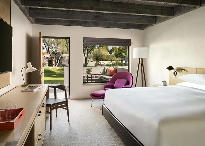 Andaz & Resort 5*