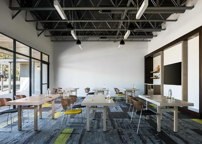 Andaz & Station touristique